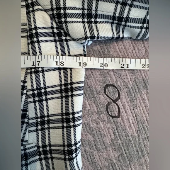 New Collection blazer-jacket in plaid Italian city wool blend